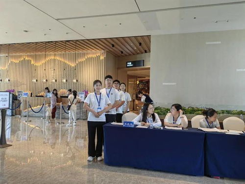 禮儀遵化 返家鄉大學生圓滿完成我市重要會議志愿服務工作